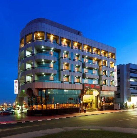 Ewa Hotel Dubai Bagian luar foto
